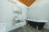Biệt thự for Rent in Đình Bà Street, Ông Lang Hamlet, Ông Lang, Phú Quốc, ₫17,000,000 / mo, photo 1