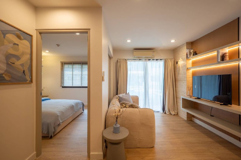 Condo for Sale in Center of Phuket, between Phuket Town and Patong, Phuket Town, เมืองภูเก็ต, THB 2,590,000, photo 4