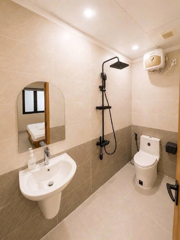 Nhà for Rent in Nguyen Duy Hieu Street, Sơn Trà, ₫58,000,000 / mo, photo 3